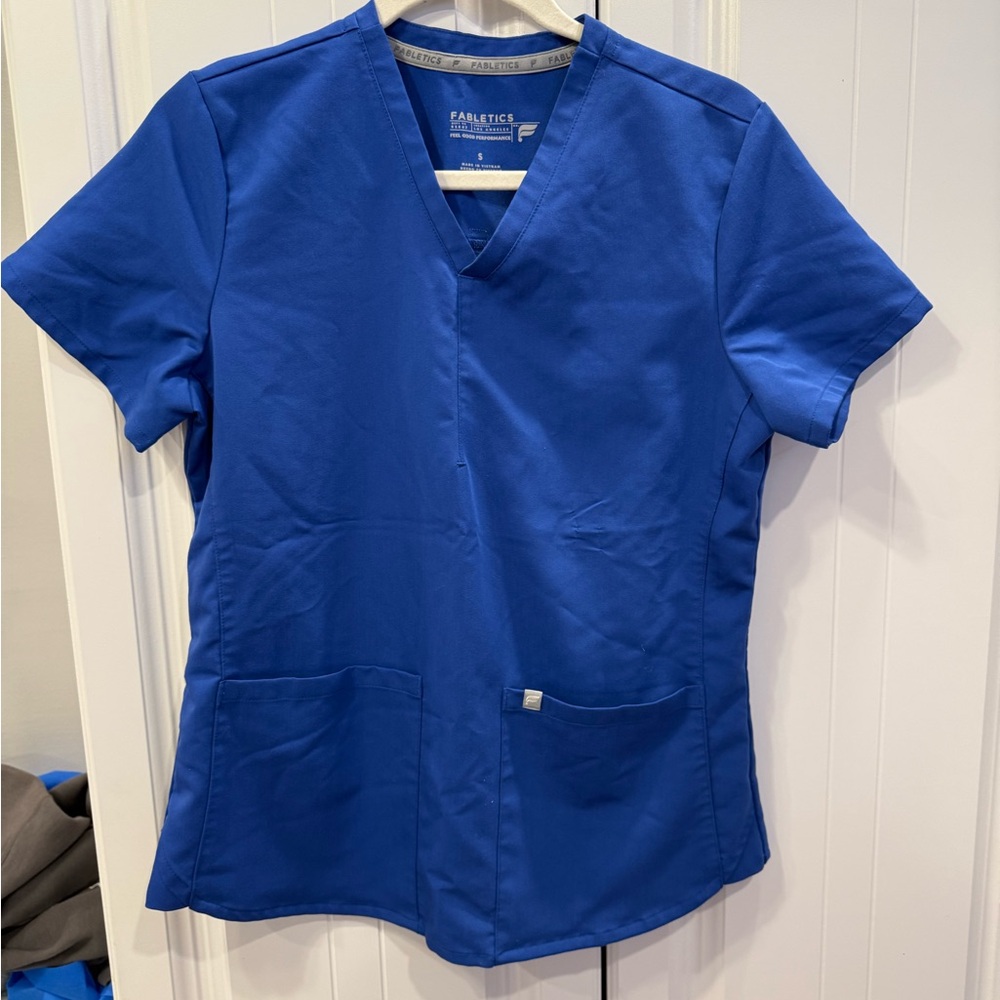 Fabletics Women's Royal Blue Short Sleeve Top